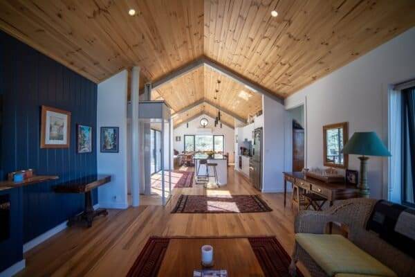 Poet_s Cottage - House -05